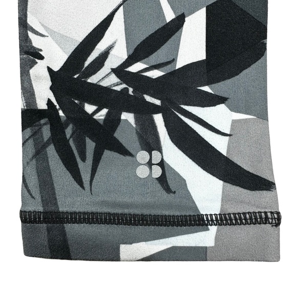 Sweaty Betty Contour Workout Leggings Bamboo Shadow Midrise Size Large Short - Picture 10 of 13